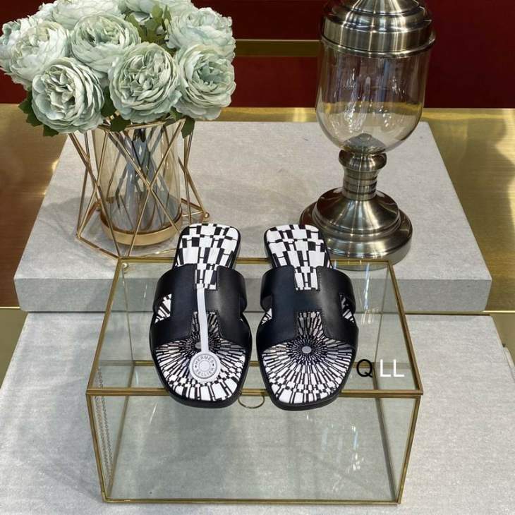 Picture of Hermes Slippers _SKUHermessz35-40LL01281713